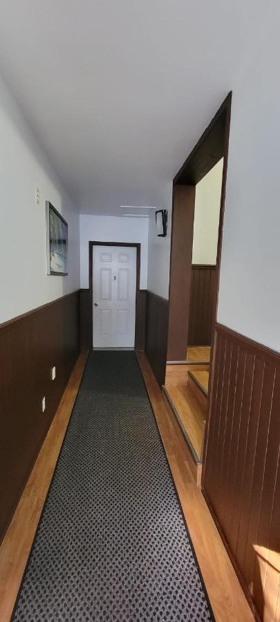 Hotel Fleurs Karaibes Saint-Alexandre-de-Kamouraska Екстериор снимка