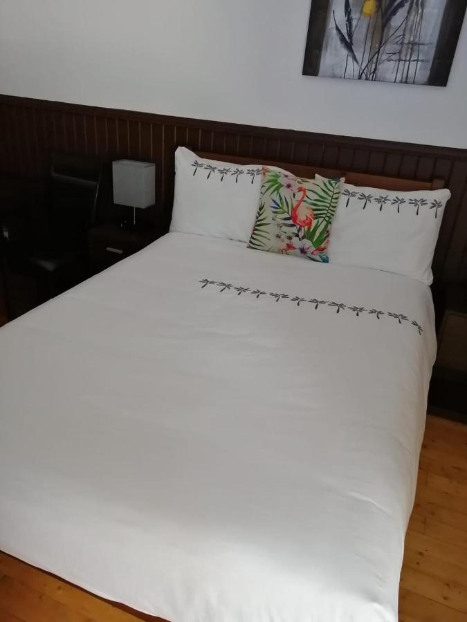 Hotel Fleurs Karaibes Saint-Alexandre-de-Kamouraska Екстериор снимка